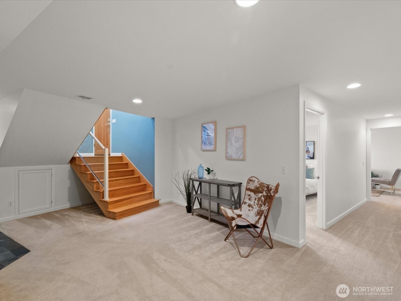 10248 Richwood Avenue NW, Seattle, WA 98177