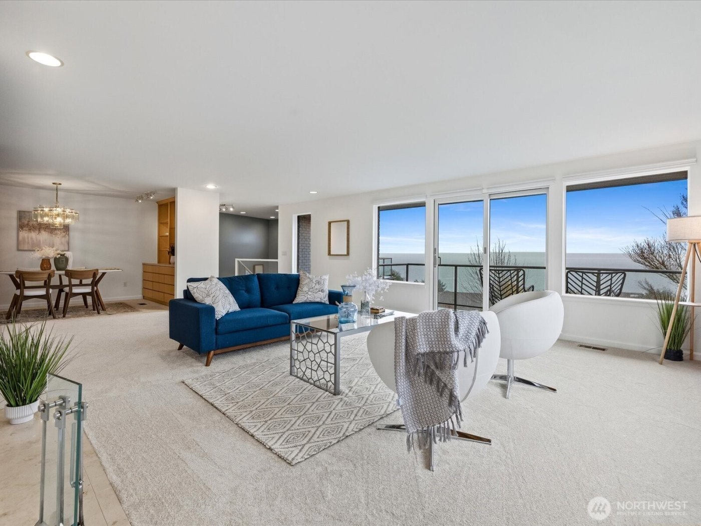 10248 Richwood Avenue NW, Seattle, WA 98177