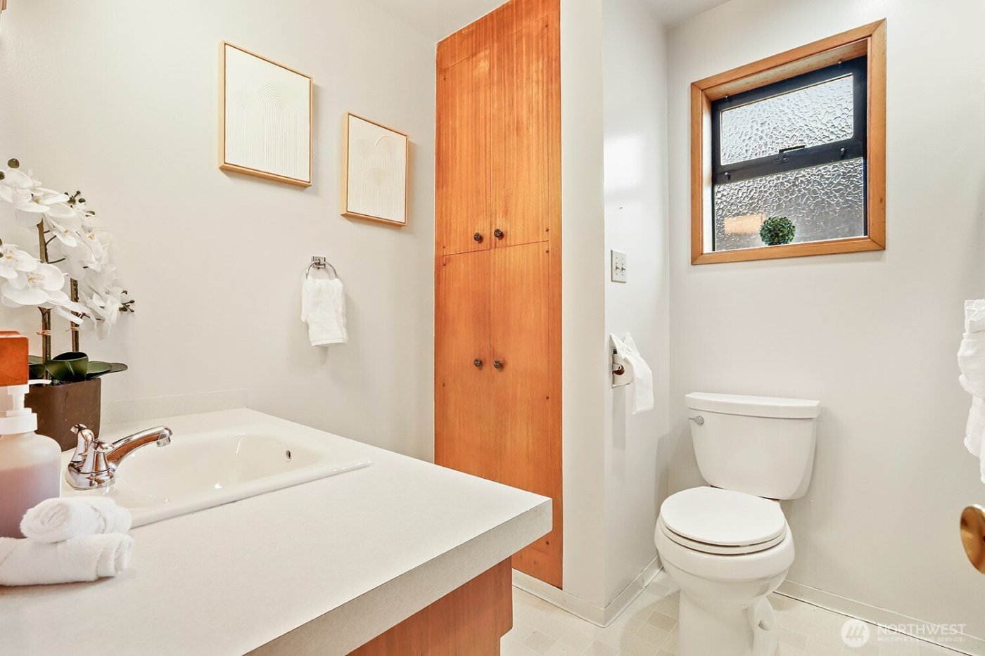 2001 State Street , Everett, WA 98201