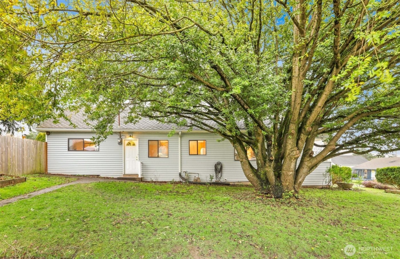 2001 State Street , Everett, WA 98201