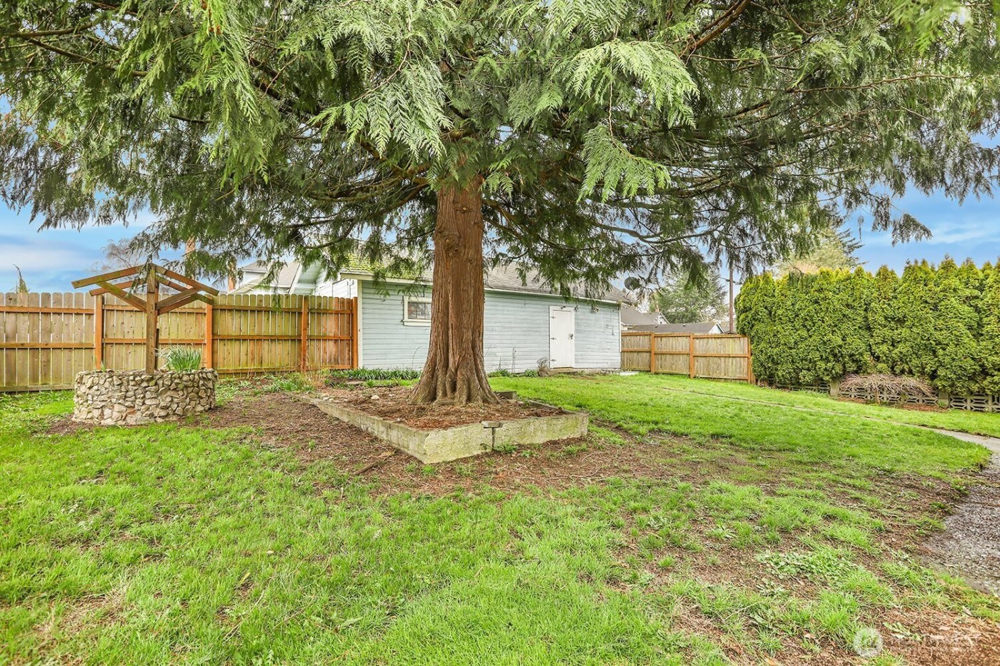 2001 State Street , Everett, WA 98201