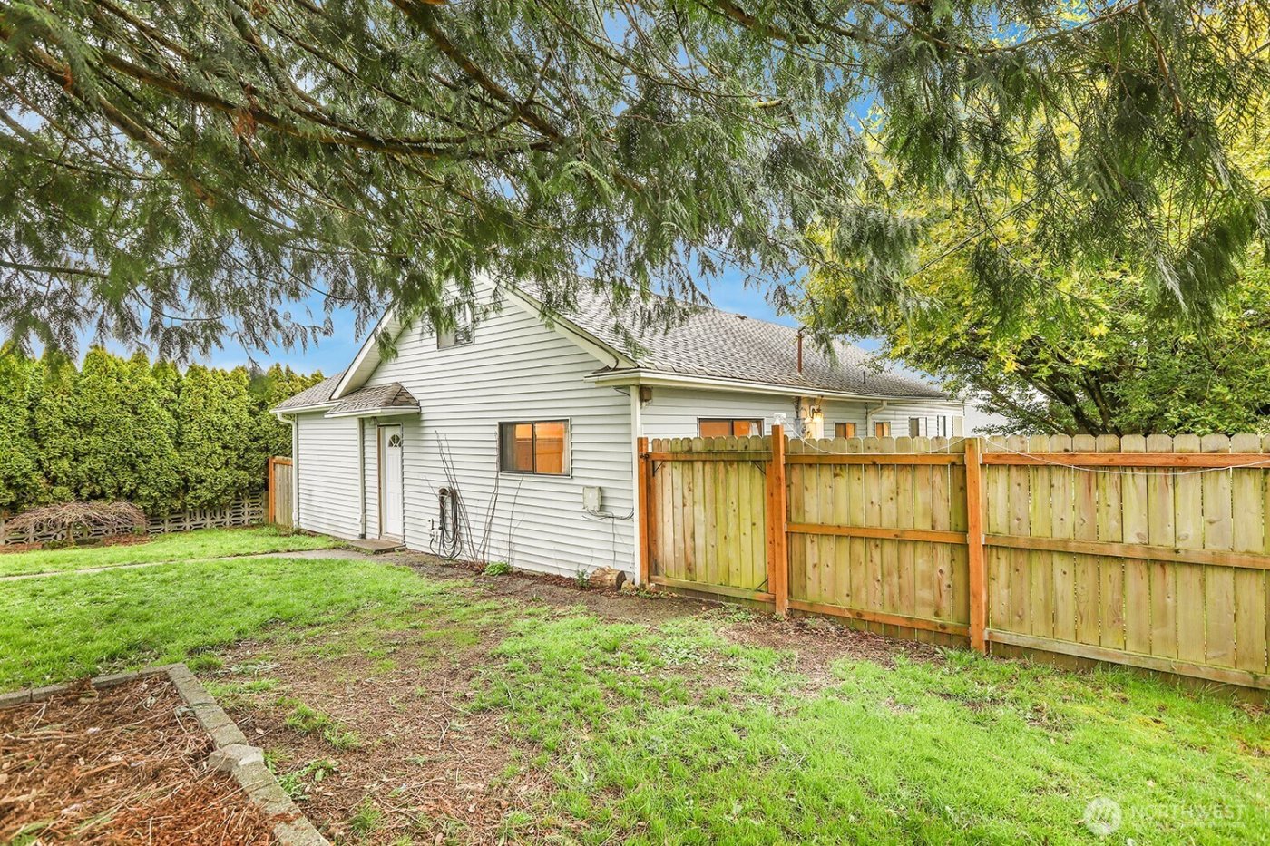 2001 State Street , Everett, WA 98201