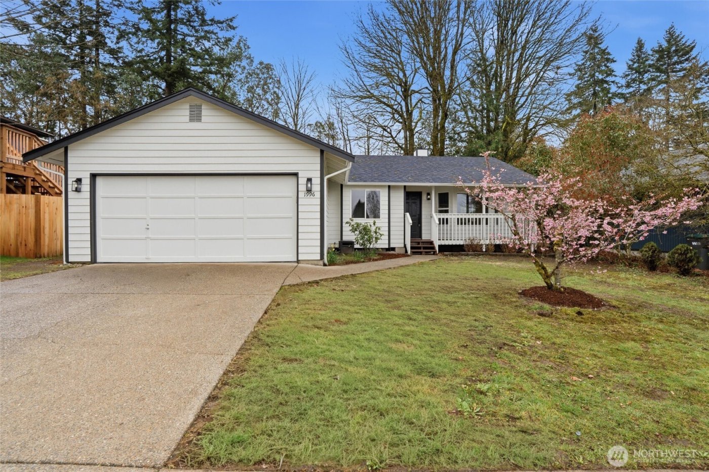 1996 Snowridge Avenue , Port Orchard, WA 98366