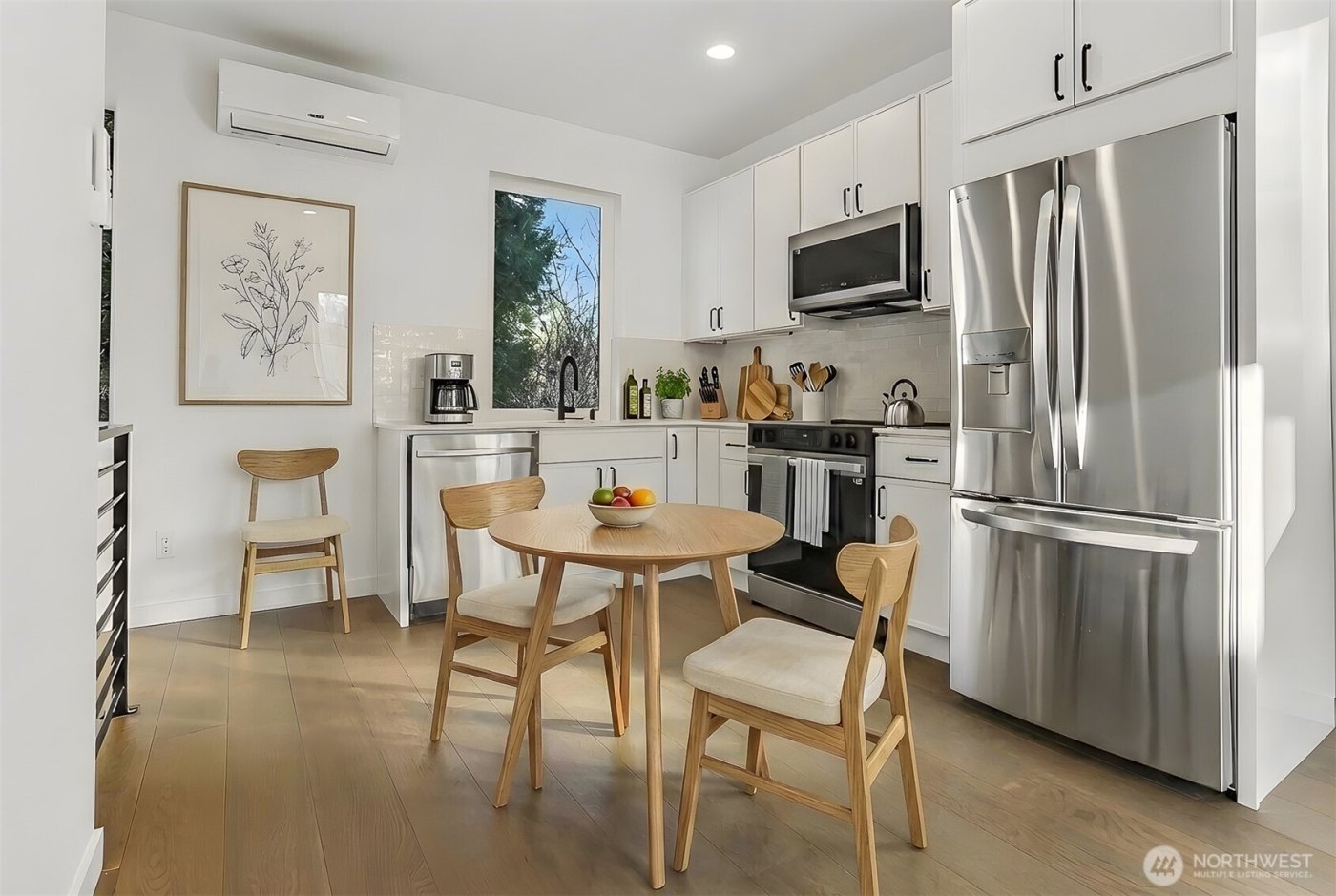 3448 B NW 65th Street , Seattle, WA 98117