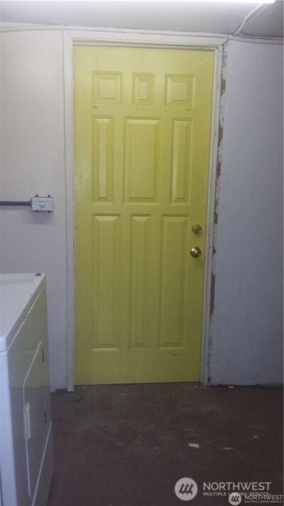 1017 4th Street #C, Bremerton, WA 98337 - Photo 2