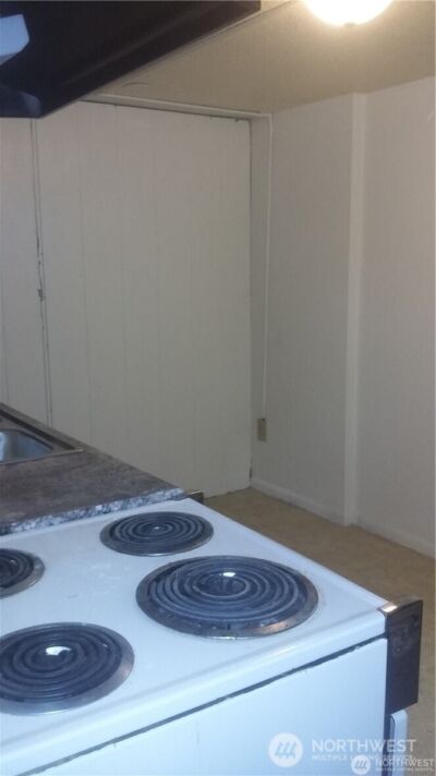 1017 4th Street #C, Bremerton, WA 98337 - Photo 4