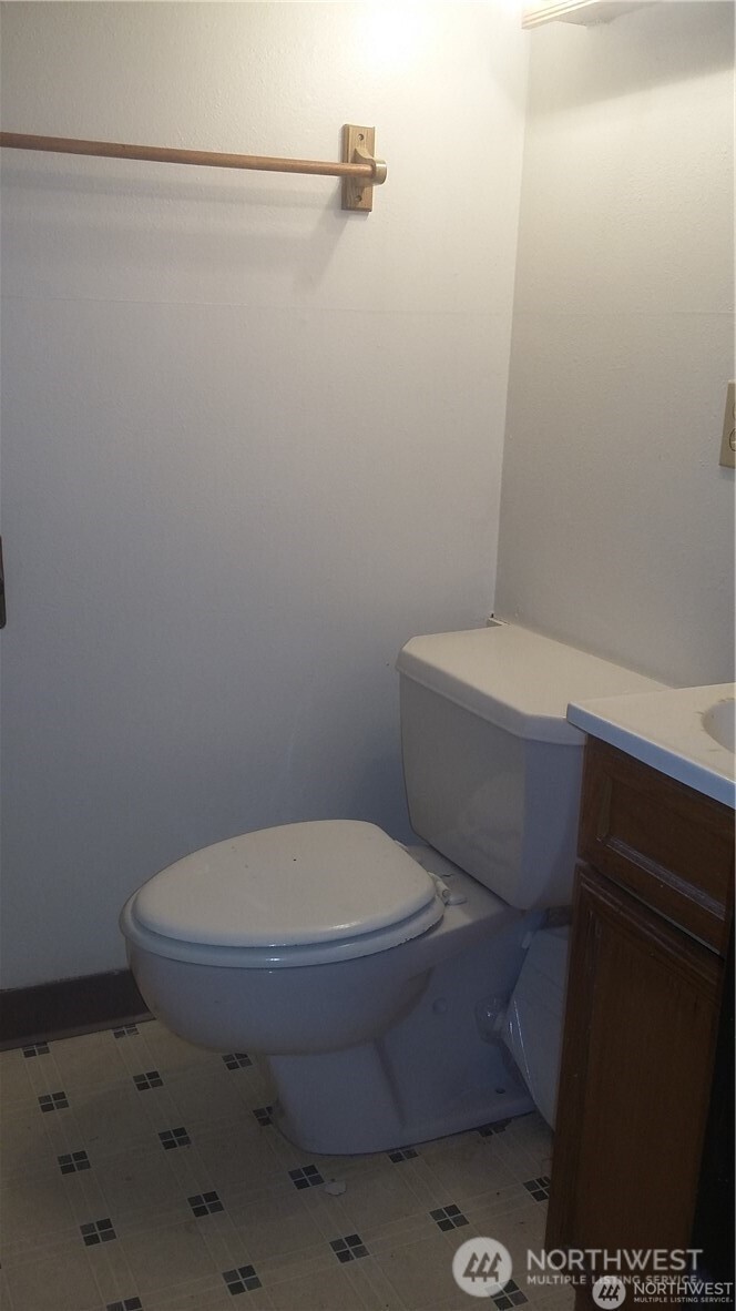 1017 4th Street #C, Bremerton, WA 98337