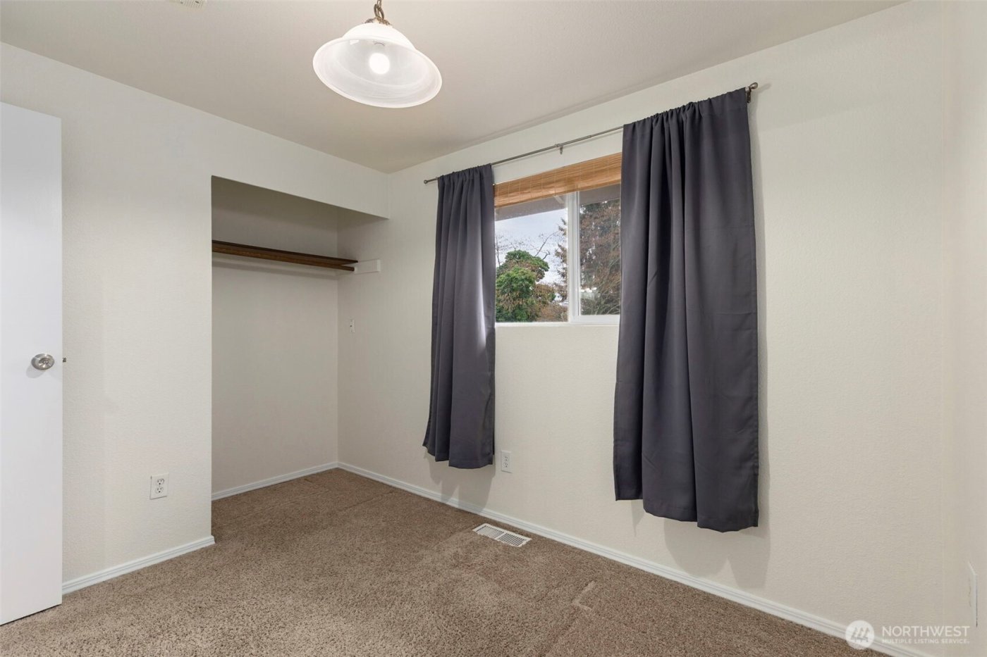 29822 47th Place S, Auburn, WA 98001