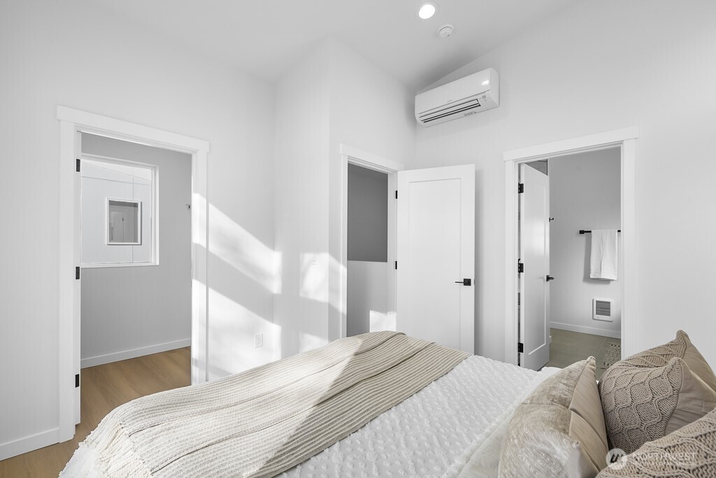 1806 B 28th Avenue S, Seattle, WA 98144