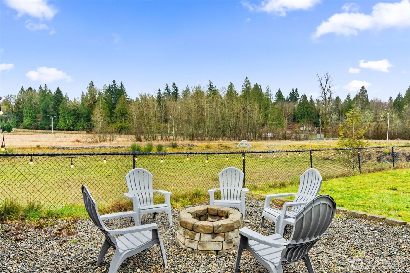 9274 Candytuft Drive SE, Tumwater, WA 98501