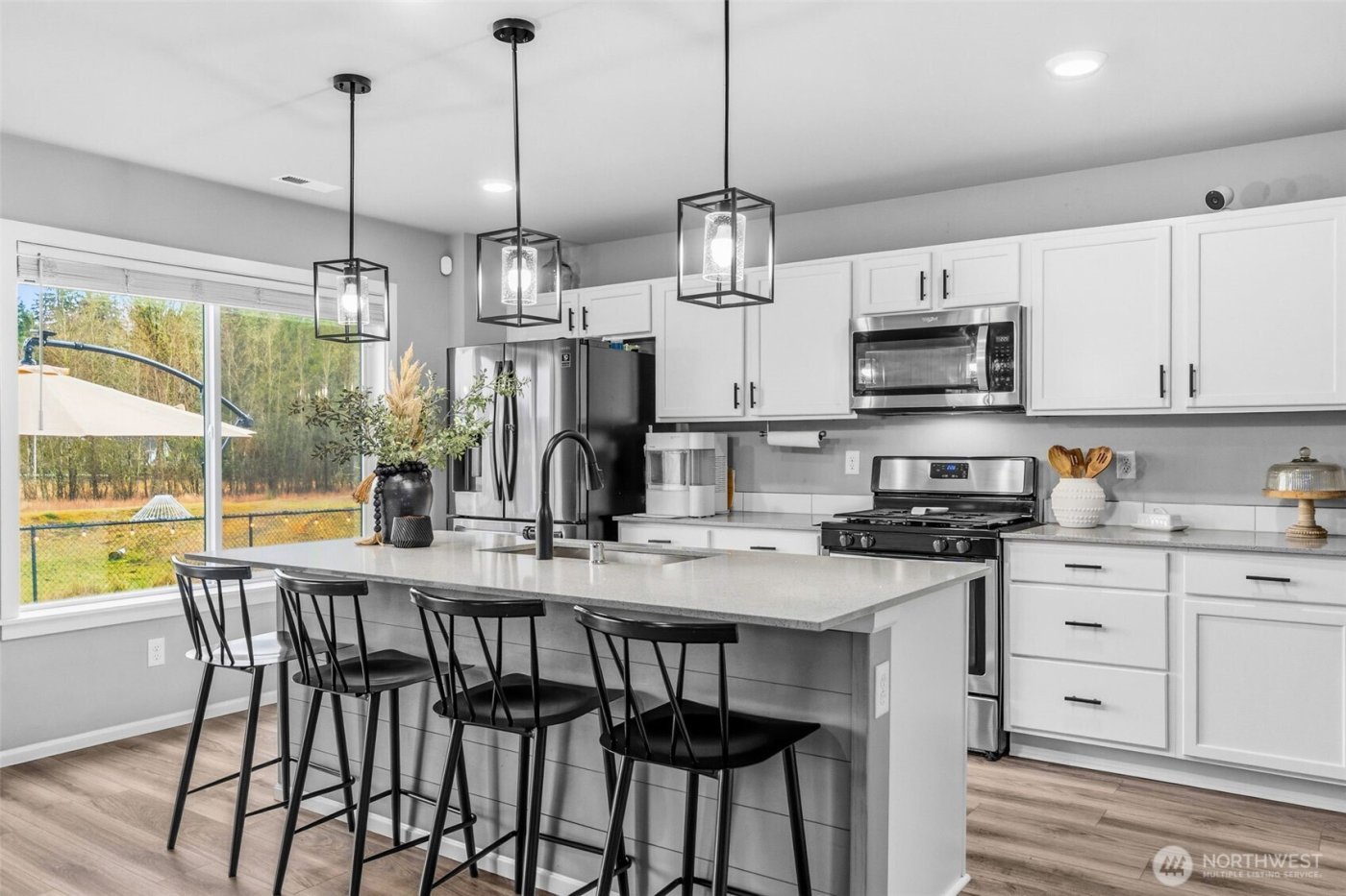 9274 Candytuft Drive SE, Tumwater, WA 98501