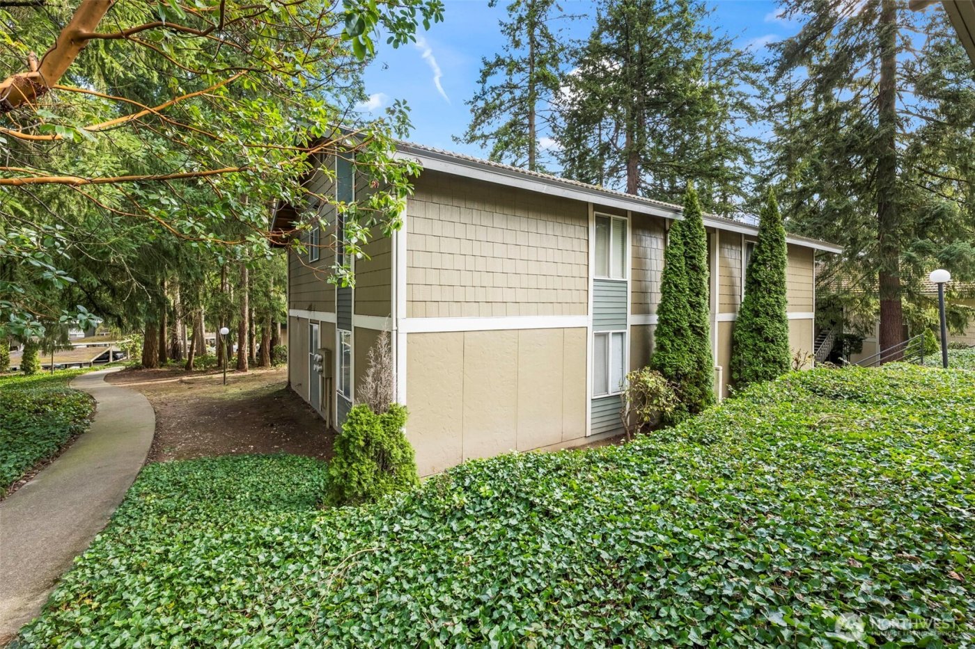 34120 1st Place S, Federal Way, WA 98003