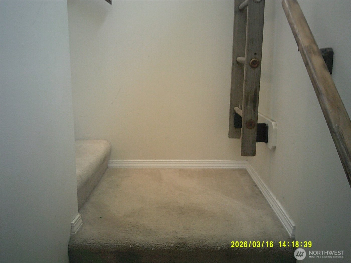 305 S 32nd Place , Mount Vernon, WA 98274