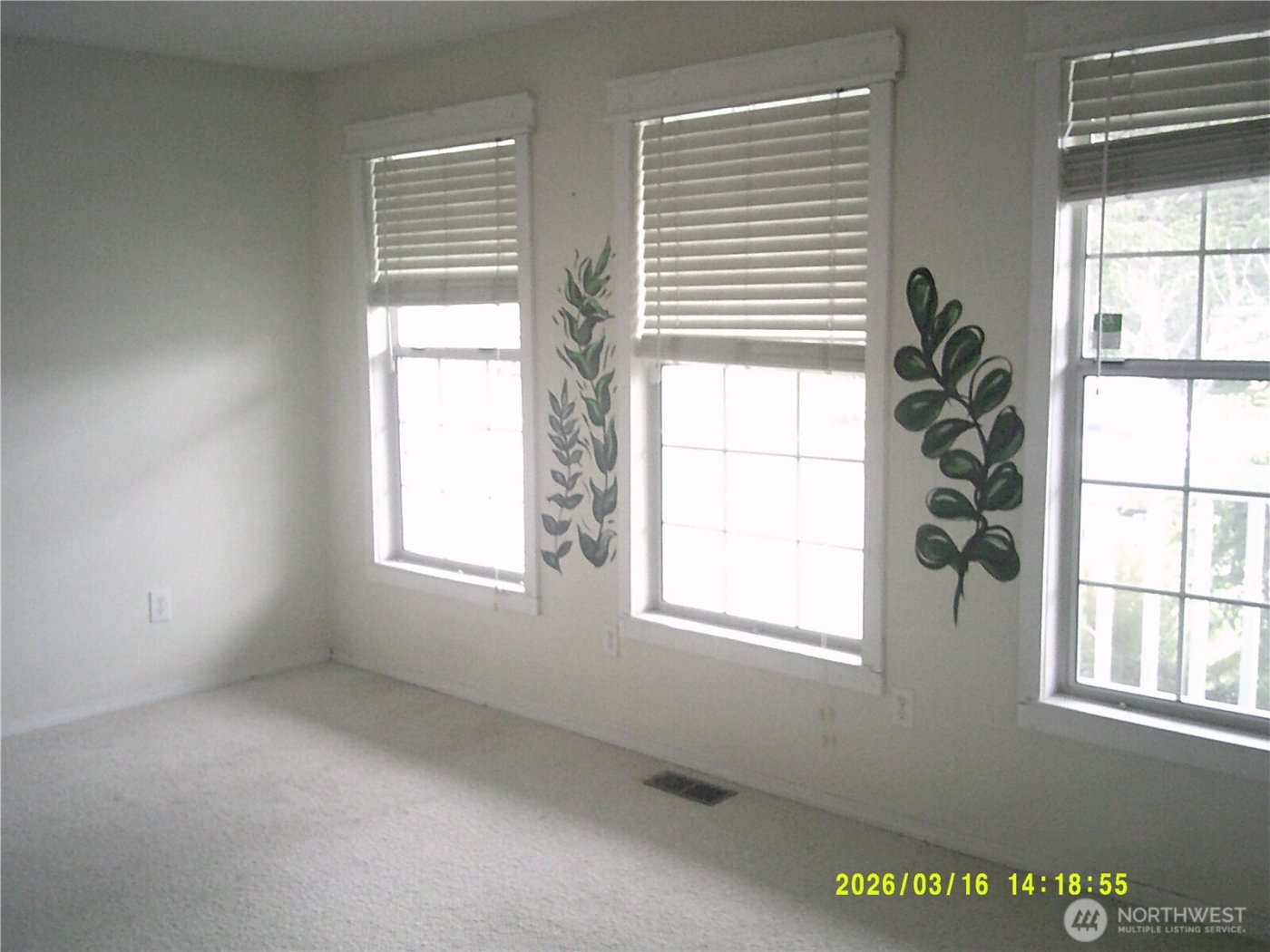 305 S 32nd Place , Mount Vernon, WA 98274