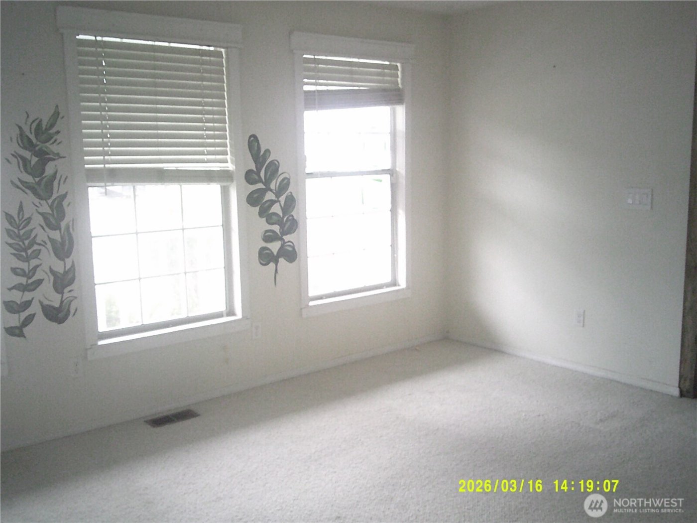 305 S 32nd Place , Mount Vernon, WA 98274