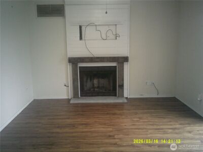 305 S 32nd Place , Mount Vernon, WA 98274 - Photo 24