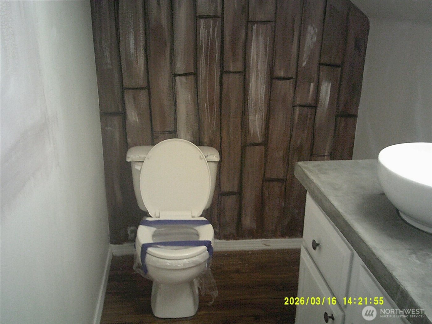 305 S 32nd Place , Mount Vernon, WA 98274