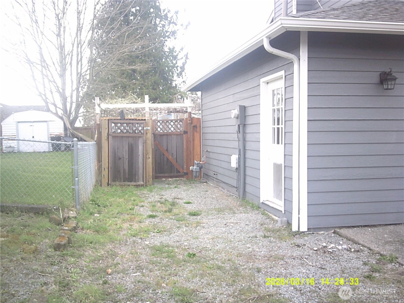 305 S 32nd Place , Mount Vernon, WA 98274