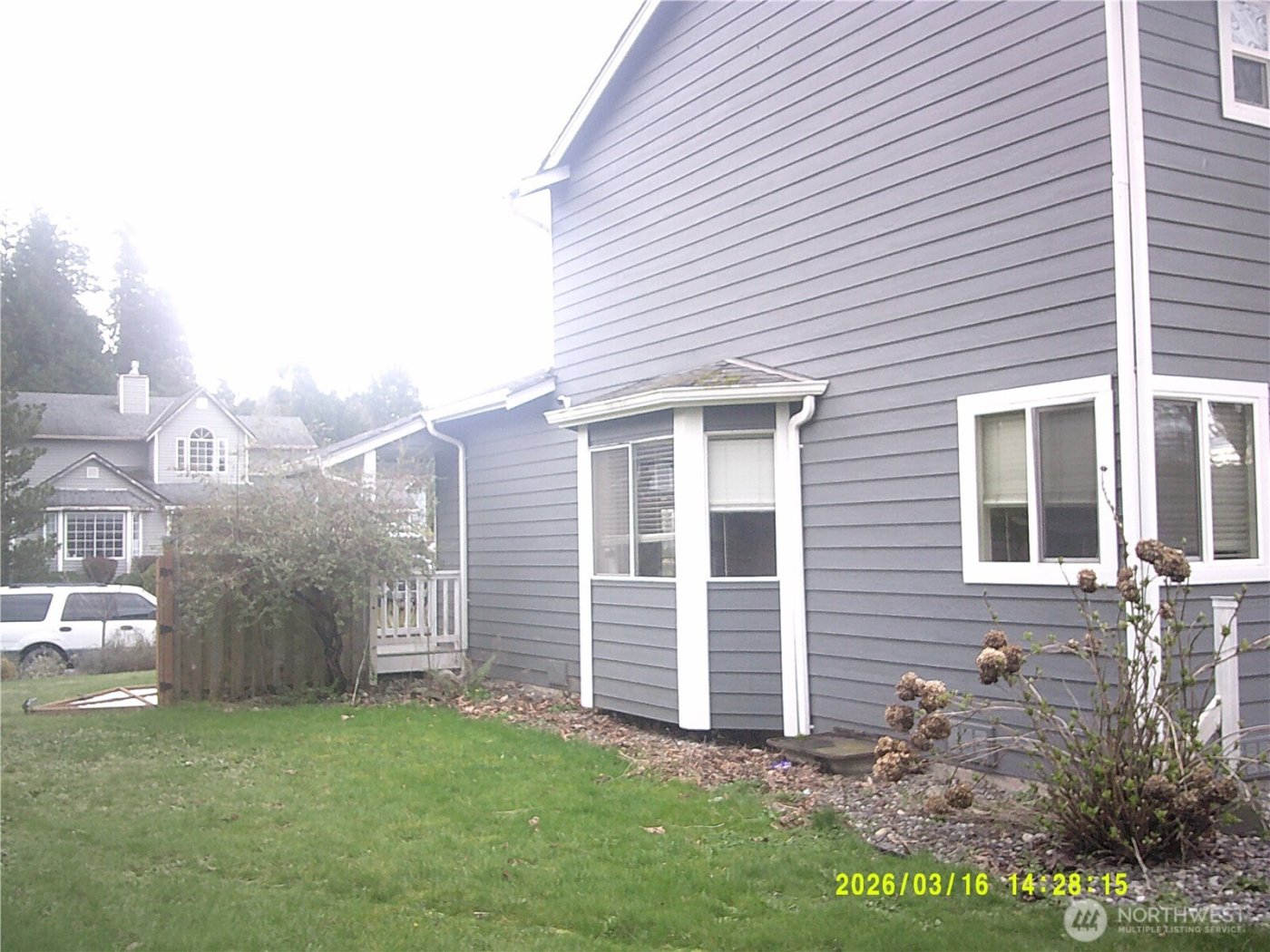 305 S 32nd Place , Mount Vernon, WA 98274