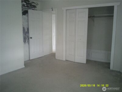 305 S 32nd Place , Mount Vernon, WA 98274 - Photo 7