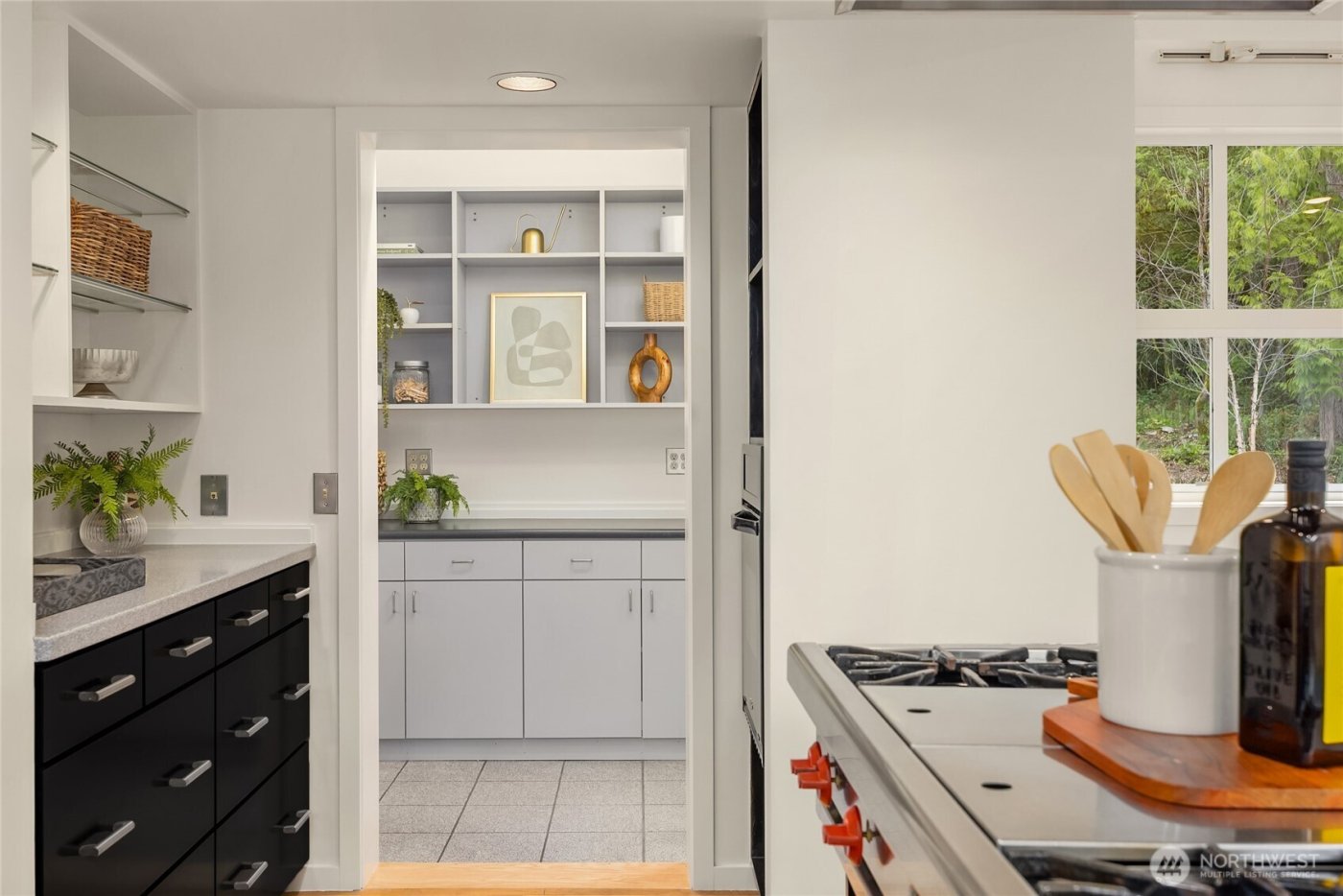 3560 Campbell Street NE, Bainbridge Island, WA 98110