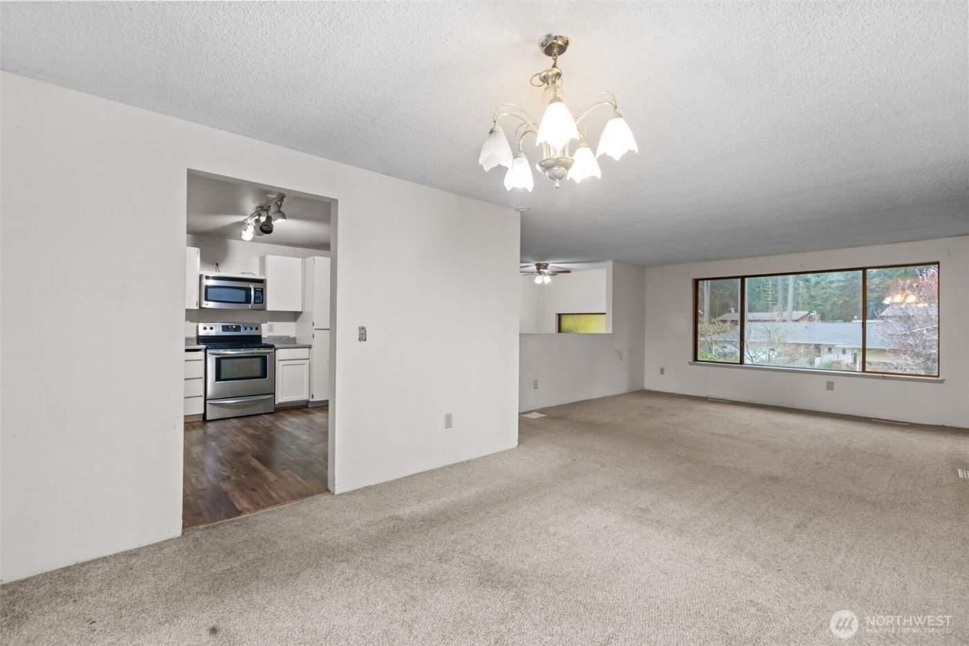 2638 SE Chasewood Court , Port Orchard, WA 98366
