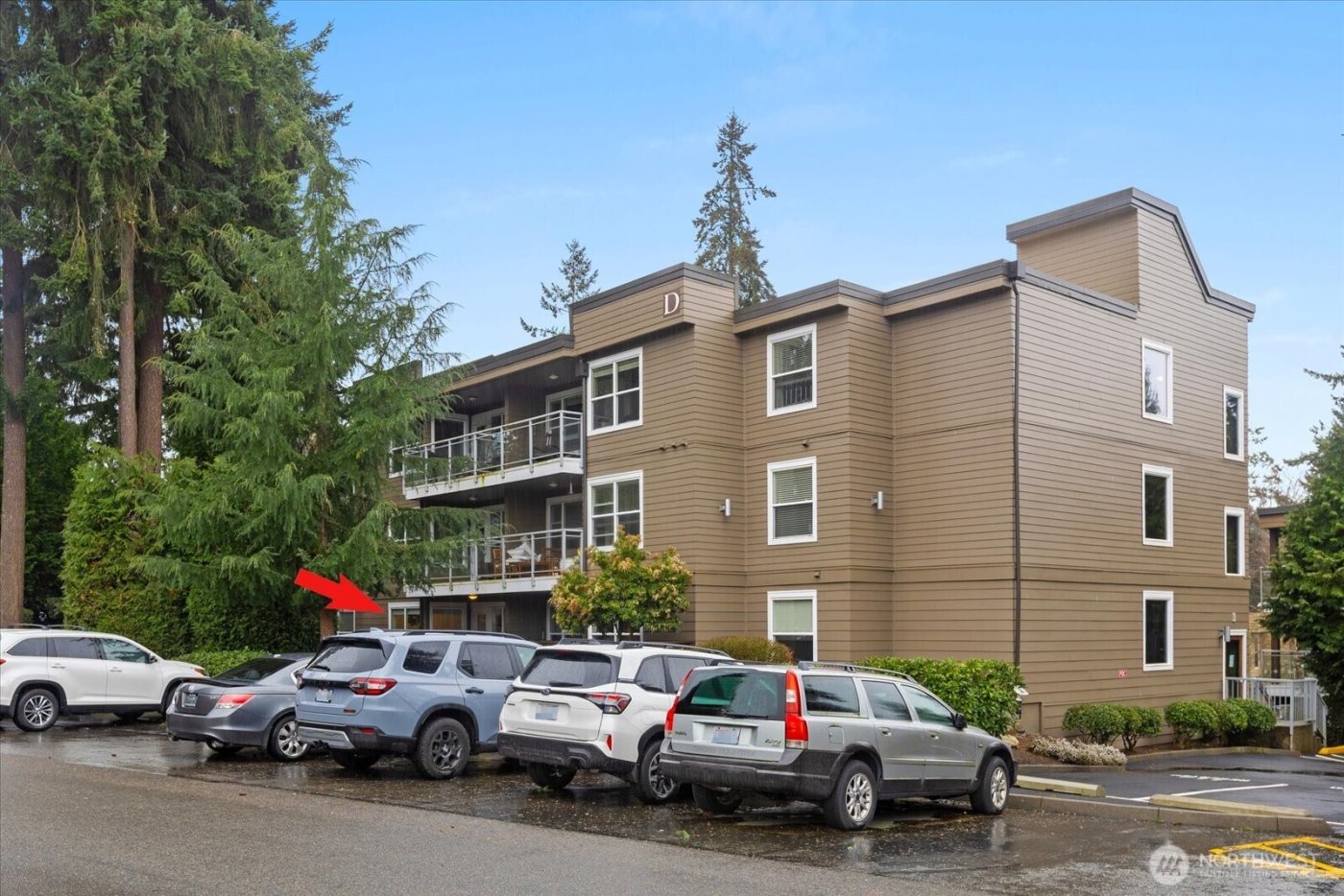 22910 90th Avenue W #D206, Edmonds, WA 98026