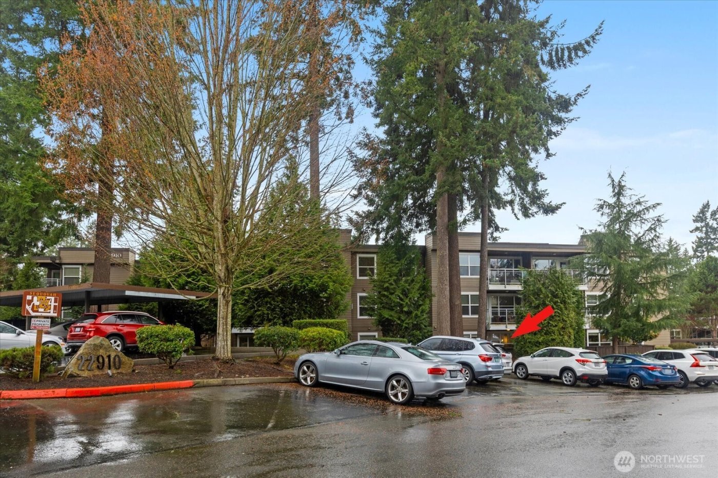 22910 90th Avenue W #D206, Edmonds, WA 98026