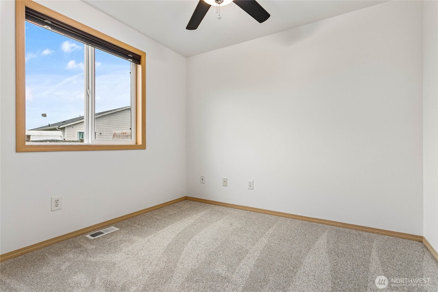 7439 Clamdigger Drive , Blaine, WA 98230