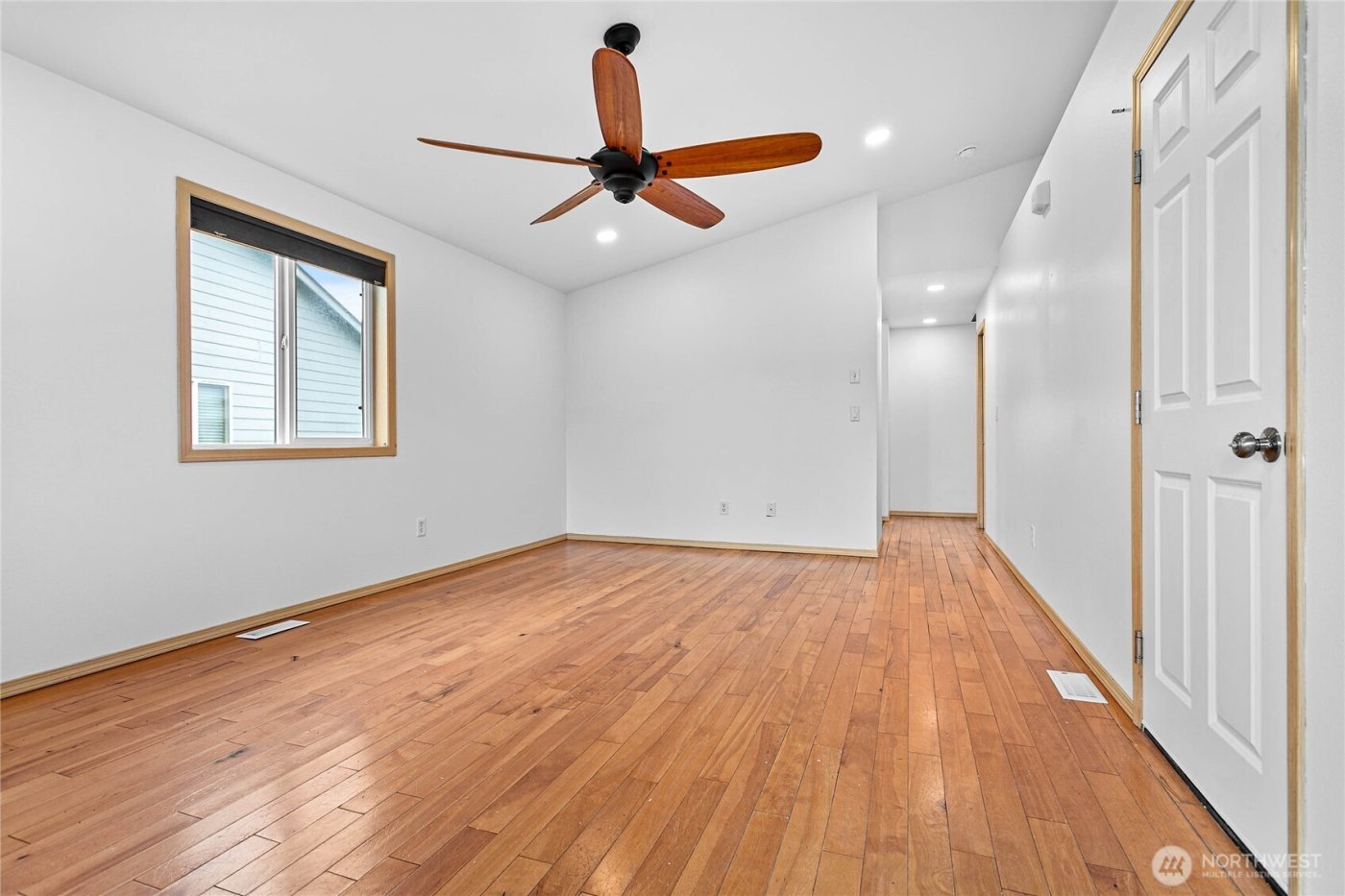 7439 Clamdigger Drive , Blaine, WA 98230