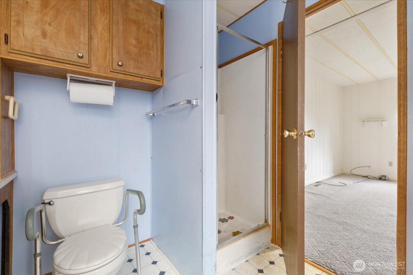 1677 Penn Cove Road , Oak Harbor, WA 98277