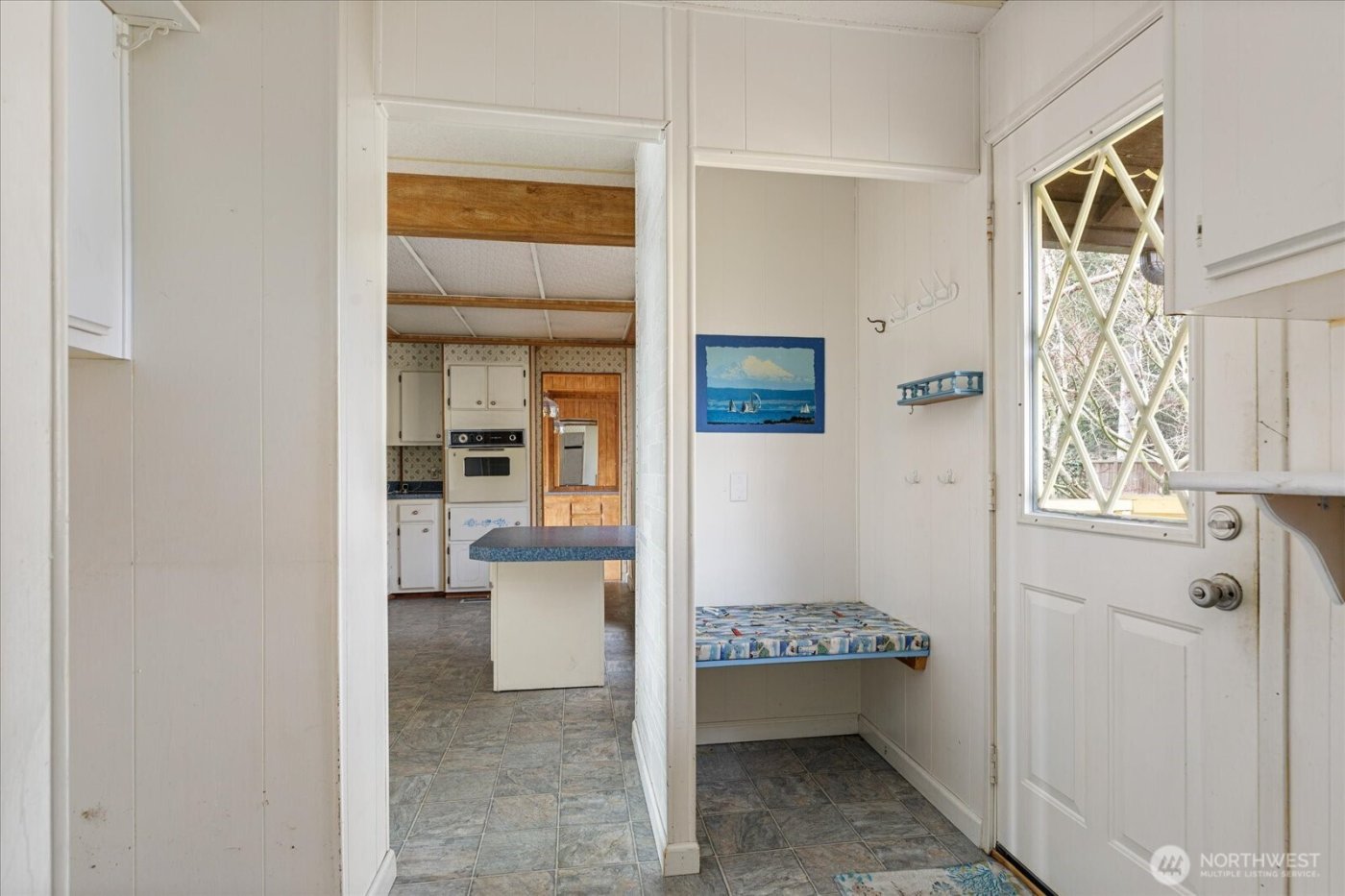 1677 Penn Cove Road , Oak Harbor, WA 98277