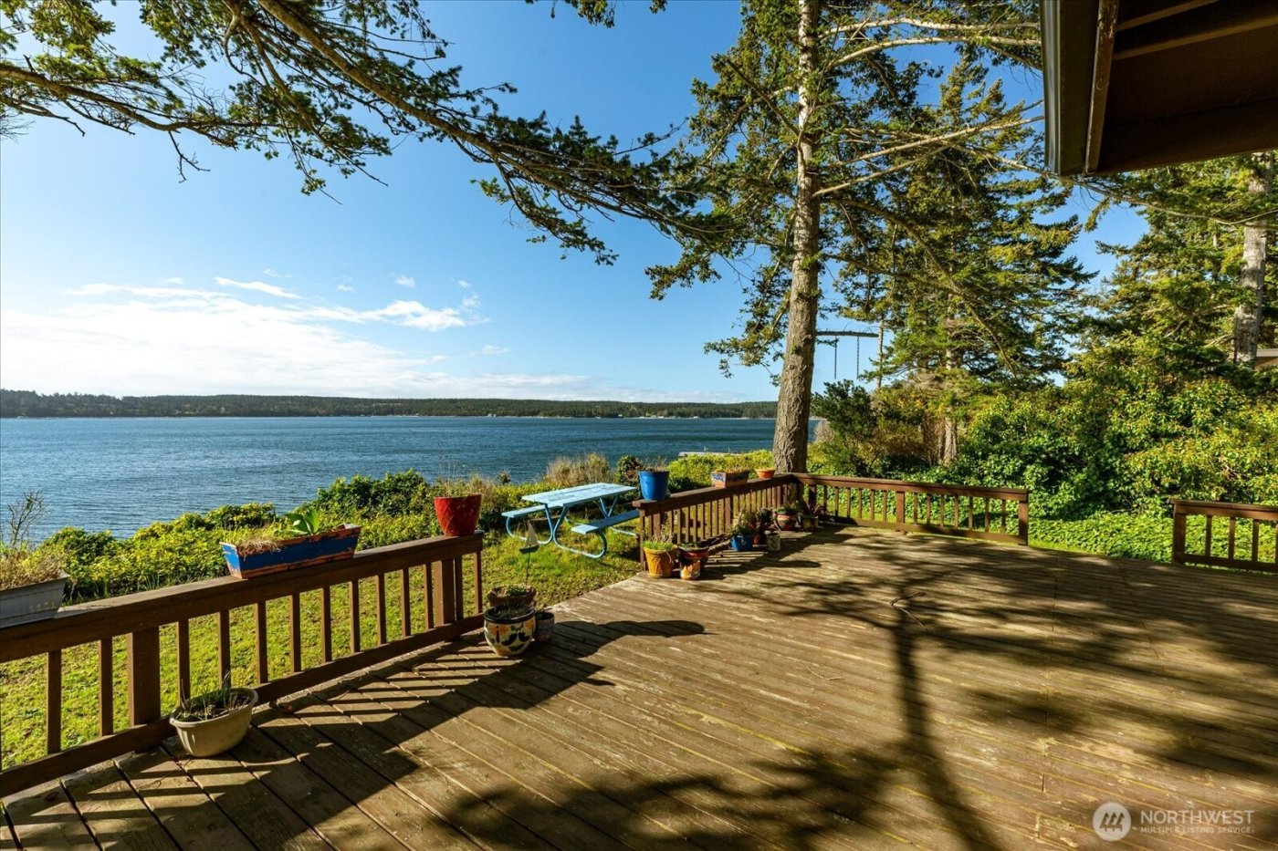 1677 Penn Cove Road , Oak Harbor, WA 98277