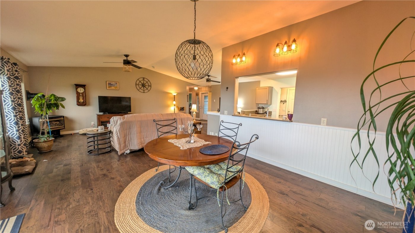 32805 J Place , Ocean Park, WA 98640