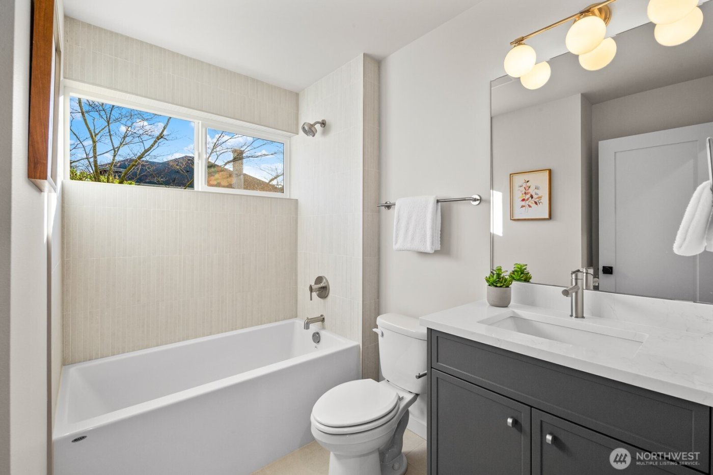 2509 N 42nd Street , Seattle, WA 98103