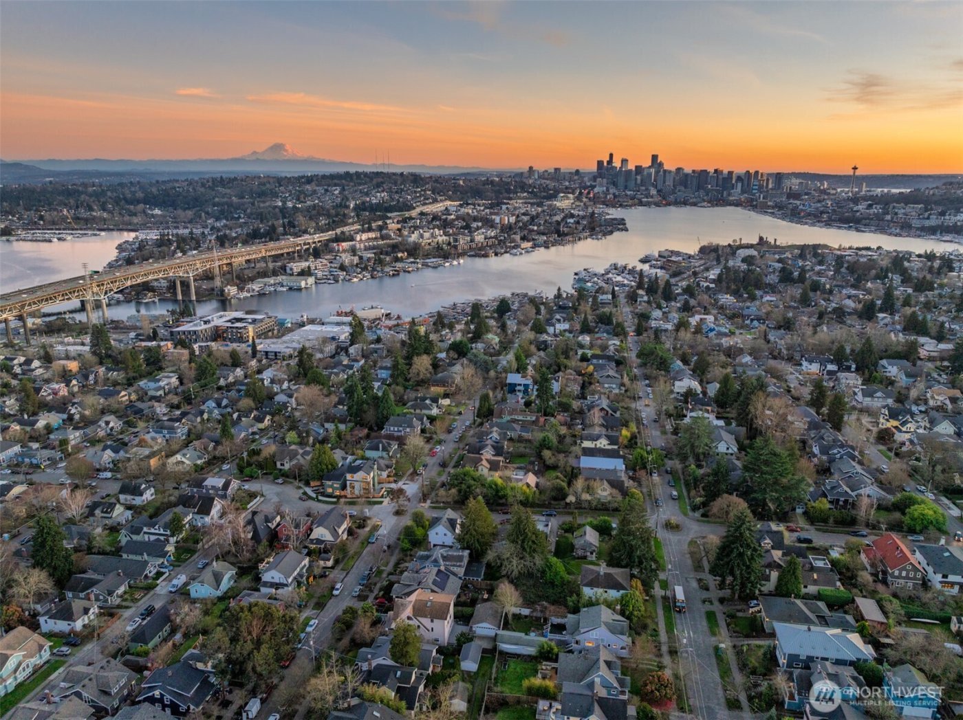 2509 N 42nd Street , Seattle, WA 98103