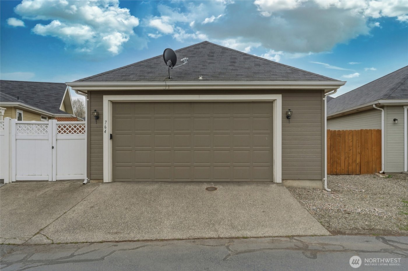 764 SE Quail Run , College Place, WA 99324