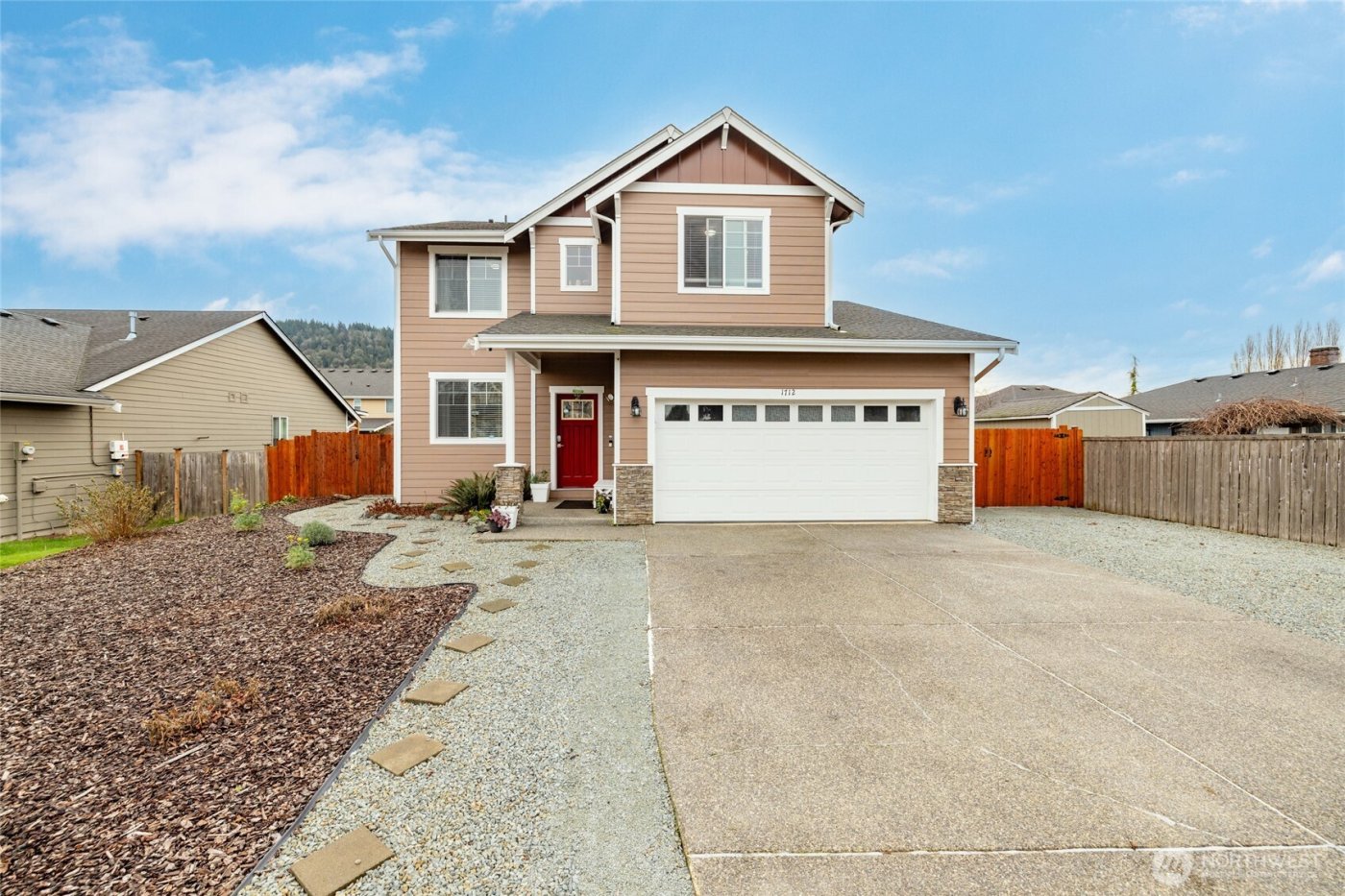 1712 Hillcrest Loop , Mount Vernon, WA 98274