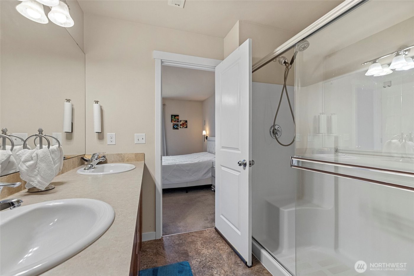 1712 Hillcrest Loop , Mount Vernon, WA 98274