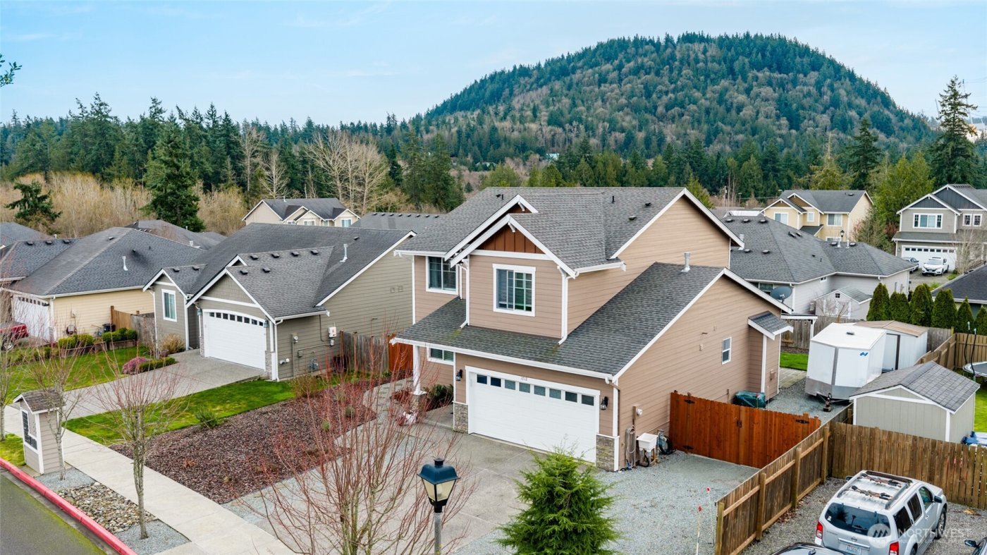 1712 Hillcrest Loop , Mount Vernon, WA 98274