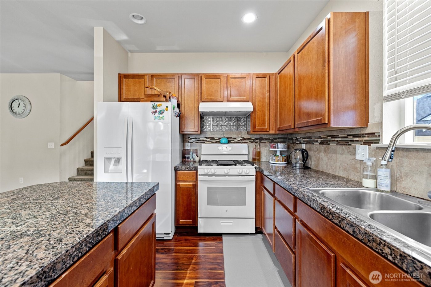 1712 Hillcrest Loop , Mount Vernon, WA 98274