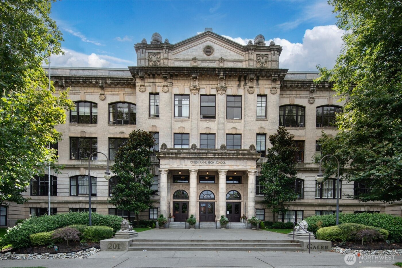 201 Galer Street #305, Seattle, WA 98109