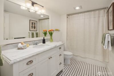 201 Galer Street #305, Seattle, WA 98109 - Photo 18