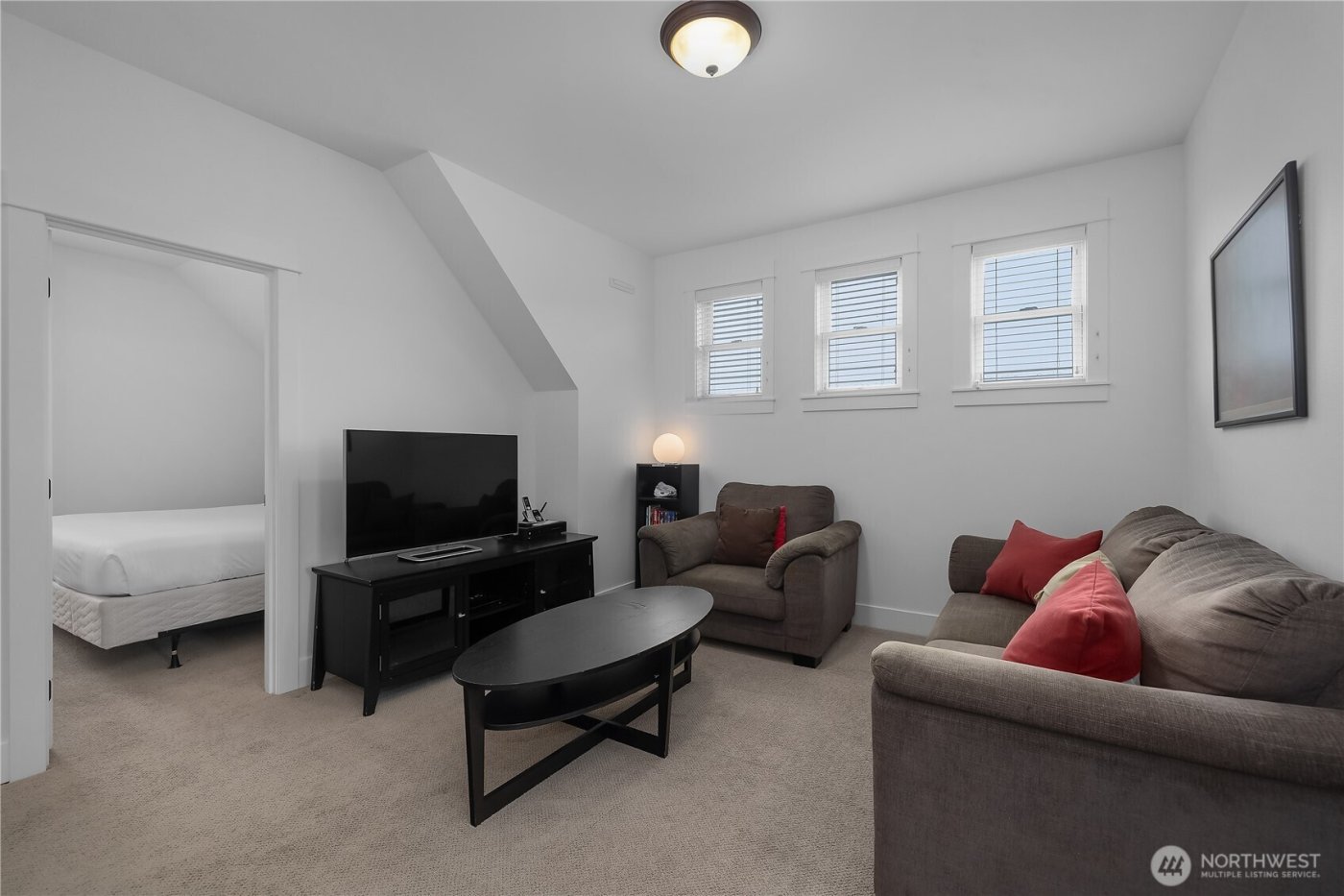 267 Compass Street , Pacific Beach, WA 98571