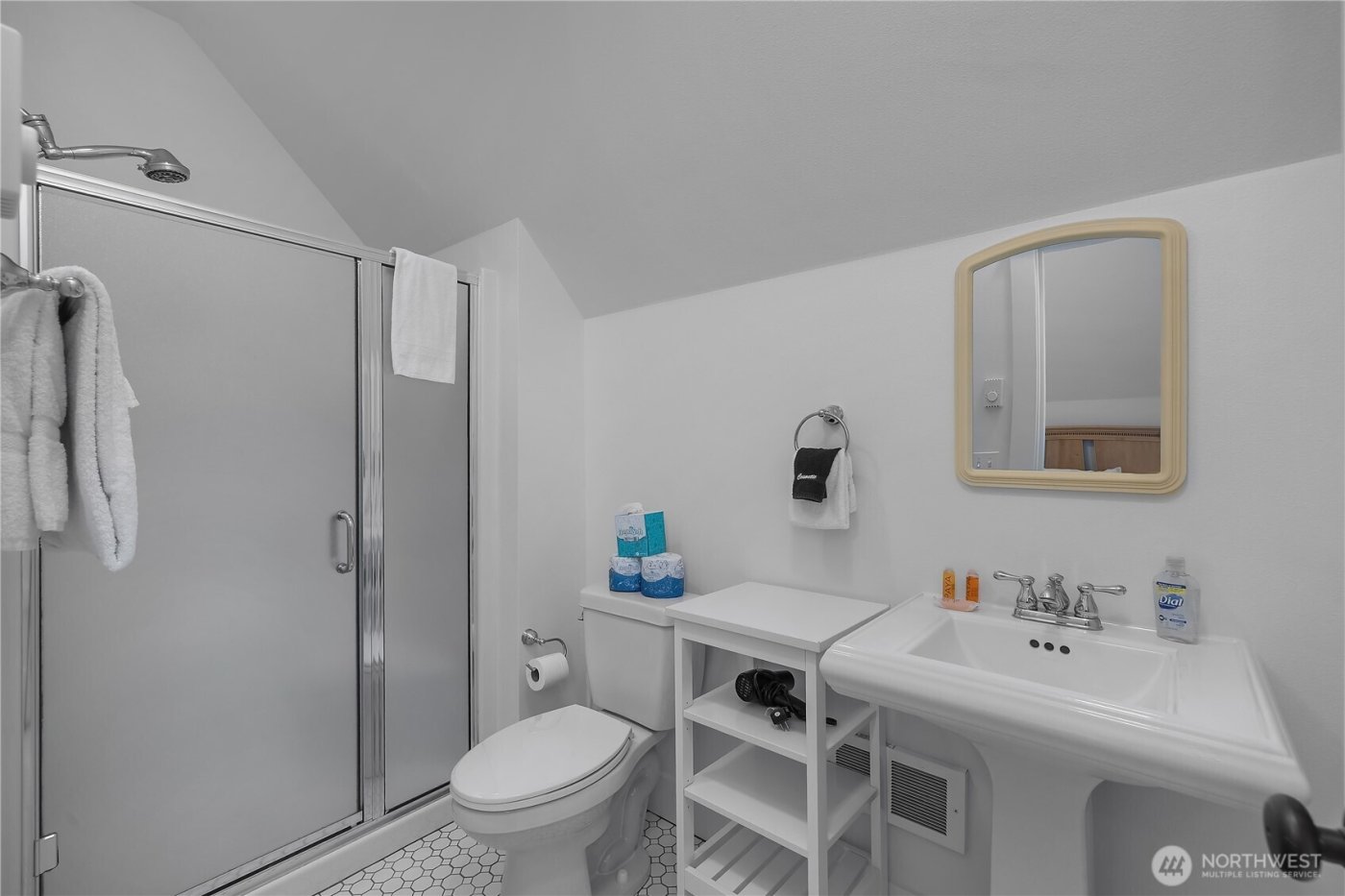 267 Compass Street , Pacific Beach, WA 98571