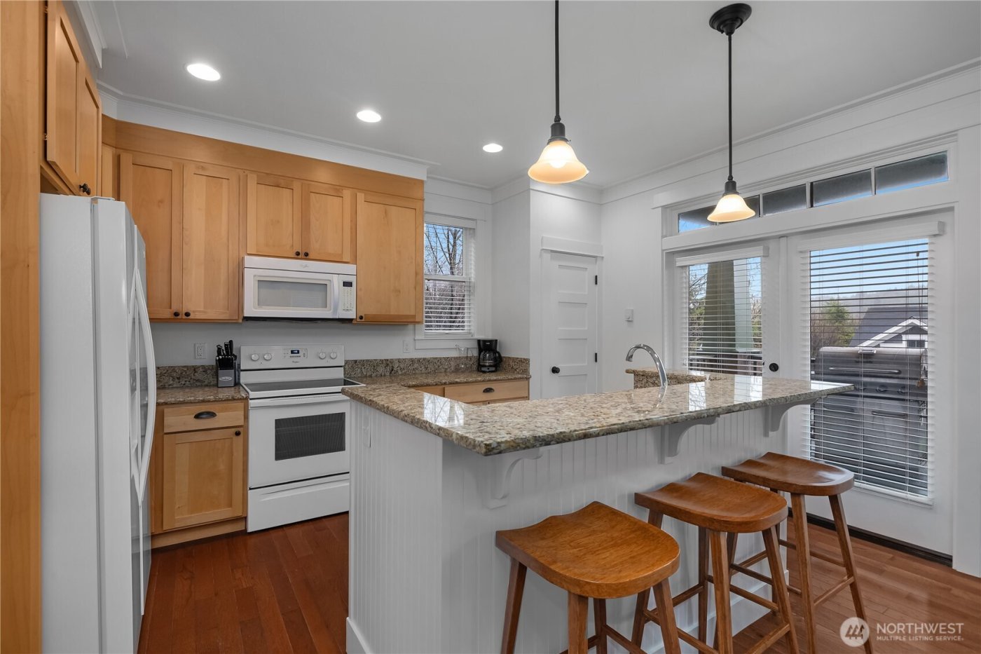 267 Compass Street , Pacific Beach, WA 98571