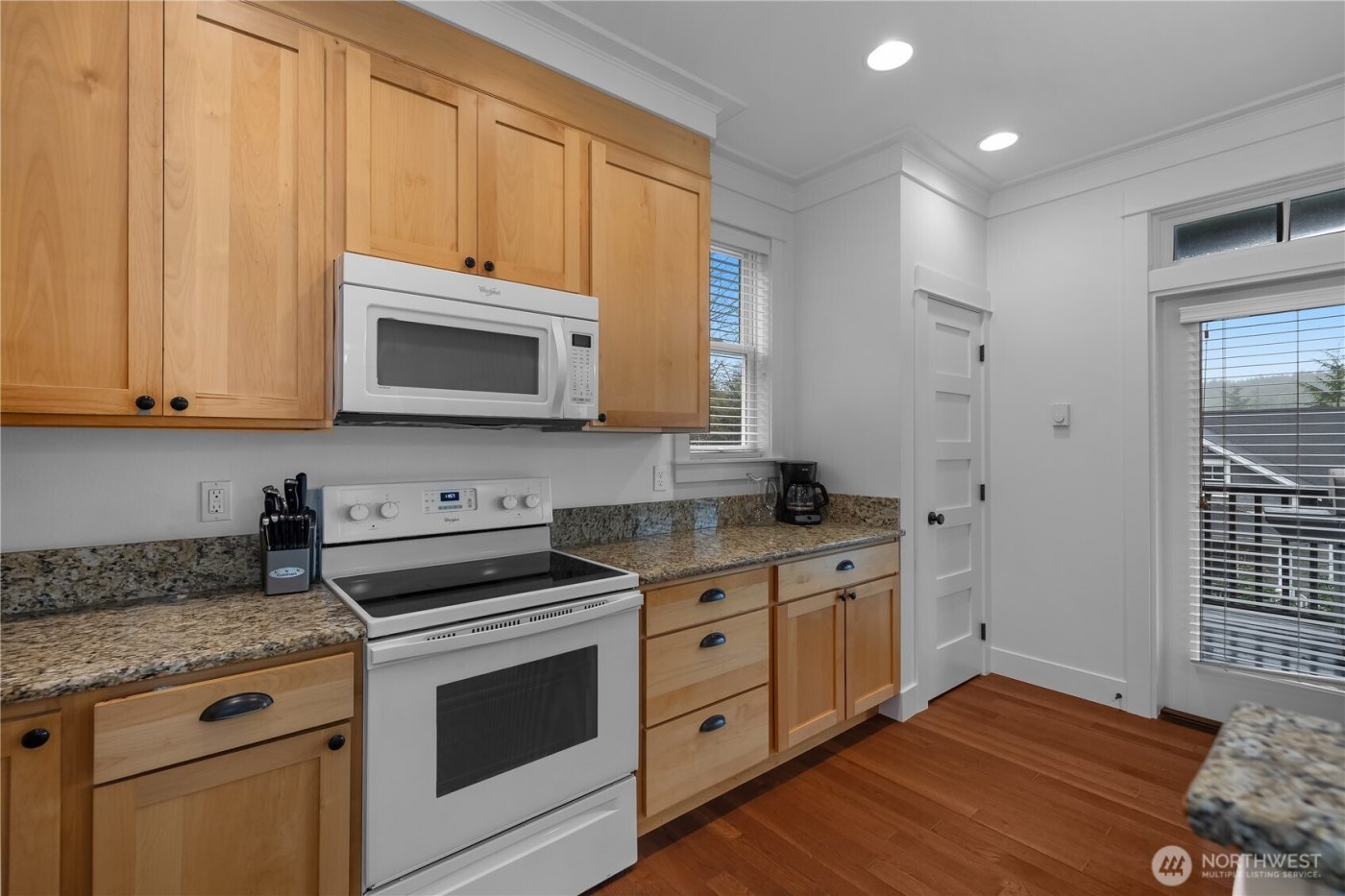 267 Compass Street , Pacific Beach, WA 98571