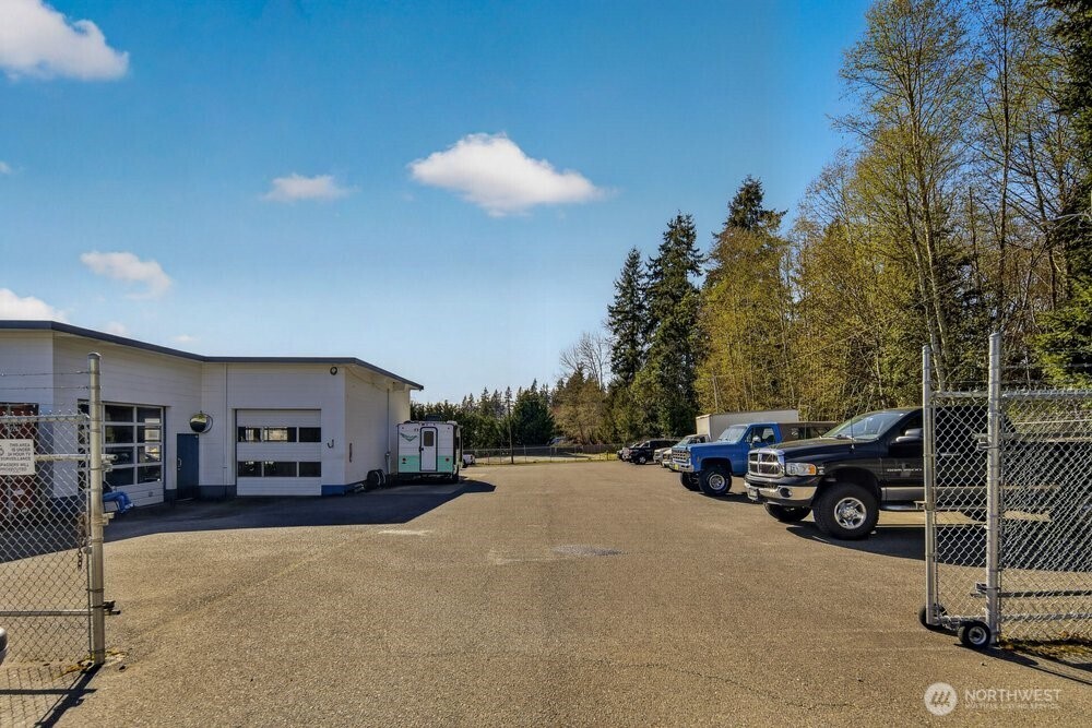4829 196th Street SW, Lynnwood, WA 98036