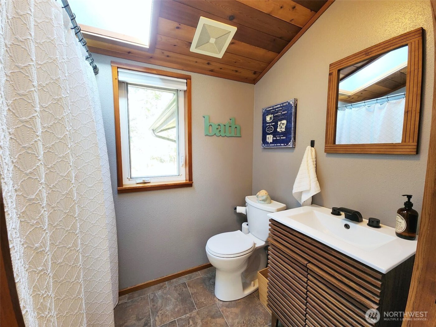 931 Turkey Road NW, Olympia, WA 98502