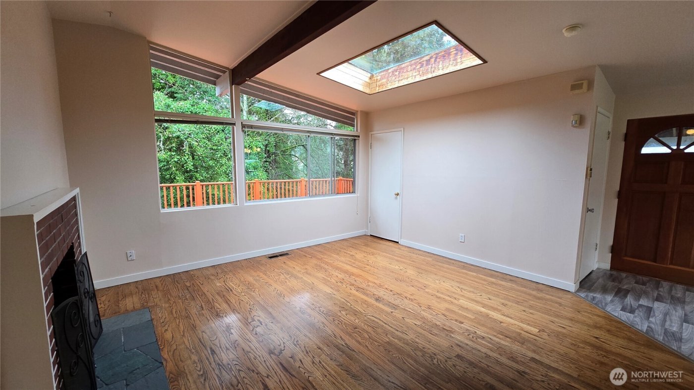 14245 SE 41st Street , Bellevue, WA 98006
